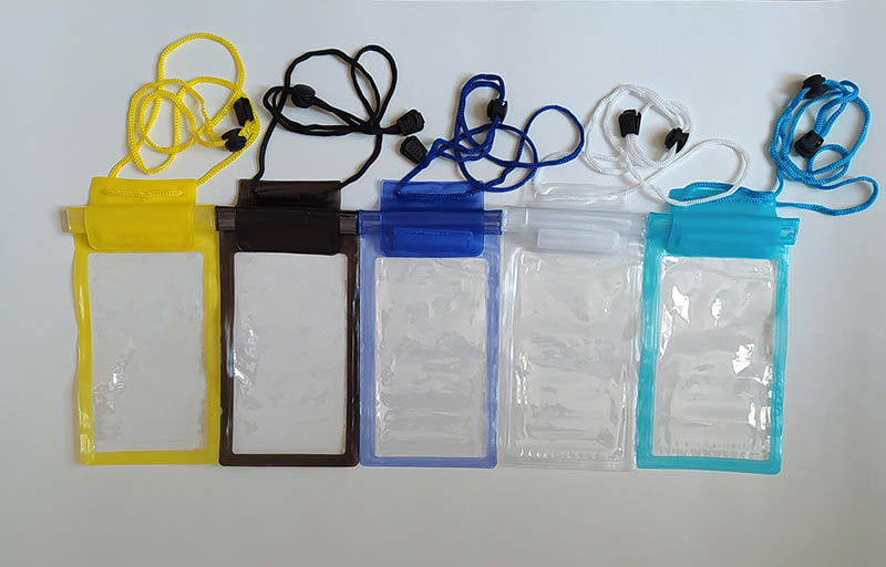 کیف ضد آب موبایل چسبی